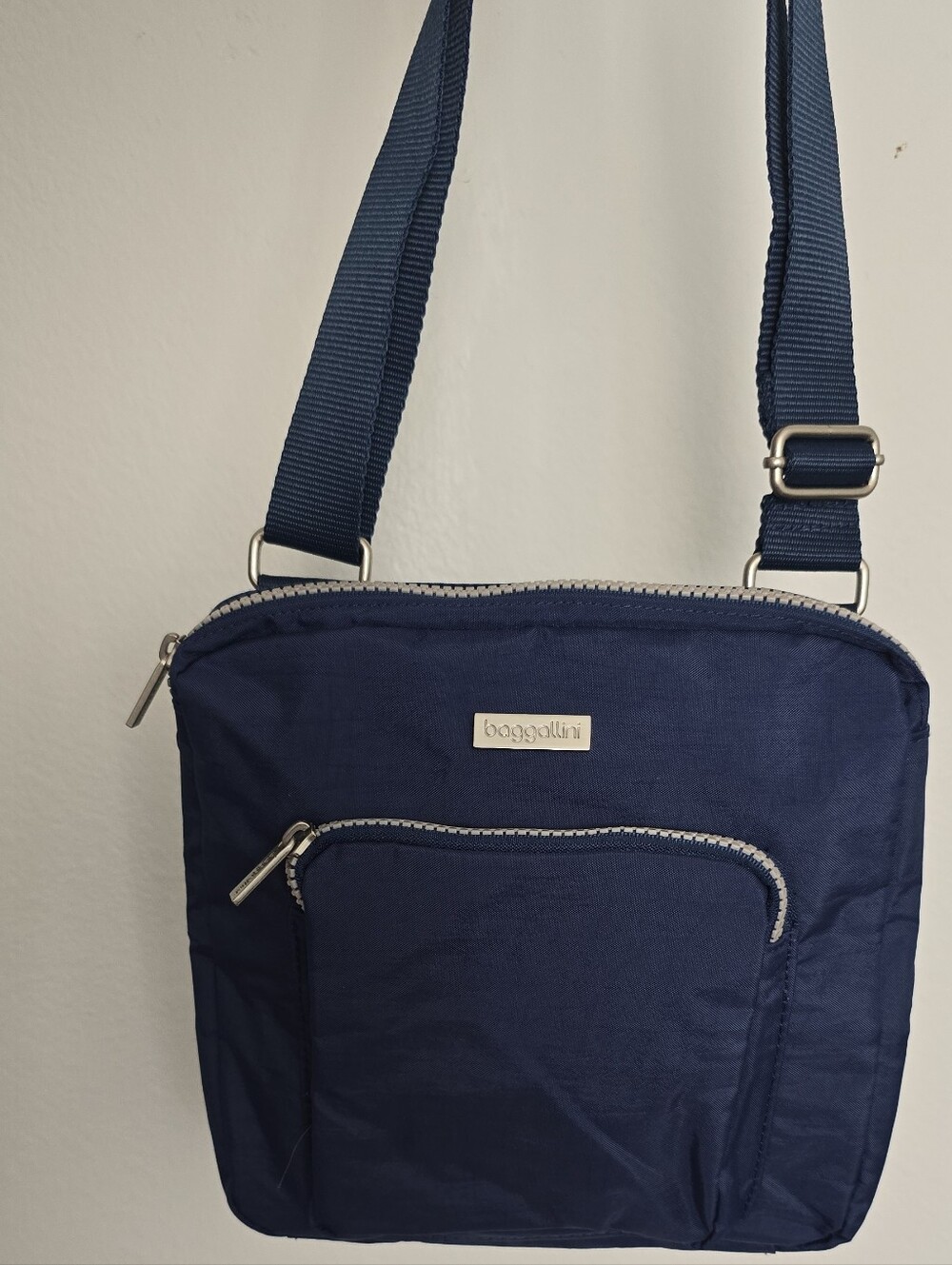 Baggallini Navy Compact Crossbody